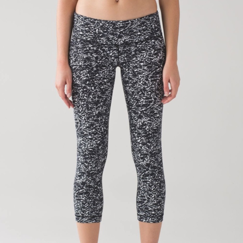 Lululemon Wunder Under Crop III 21” Iced Wave Black/White Leggings
